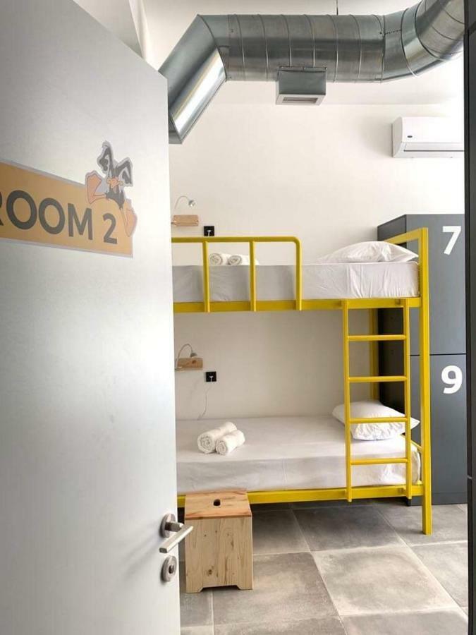 Duck Hostel Jerevan Eksteriør bilde